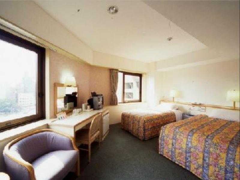 Hiroshima Rich Hotel Buitenkant foto
